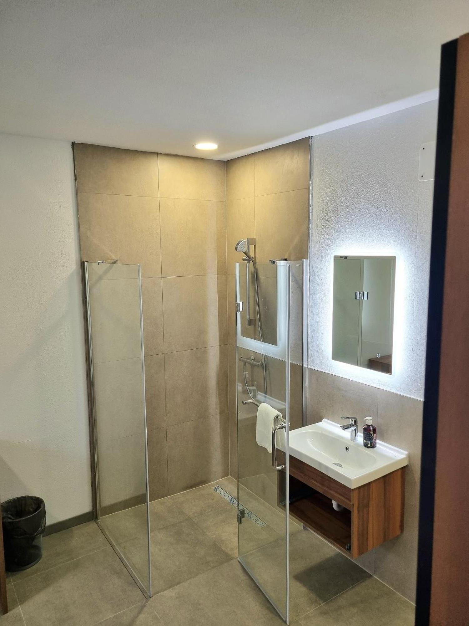 G&G Boardinghouse Aparthotel Aalen Ngoại thất bức ảnh